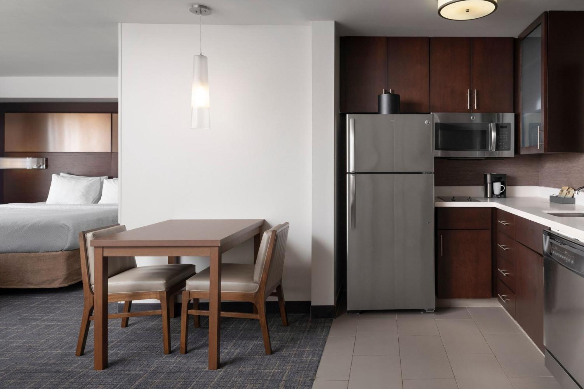 Residence Inn By Marriott Austin Lake Austin/River Place Four Points Exterior foto