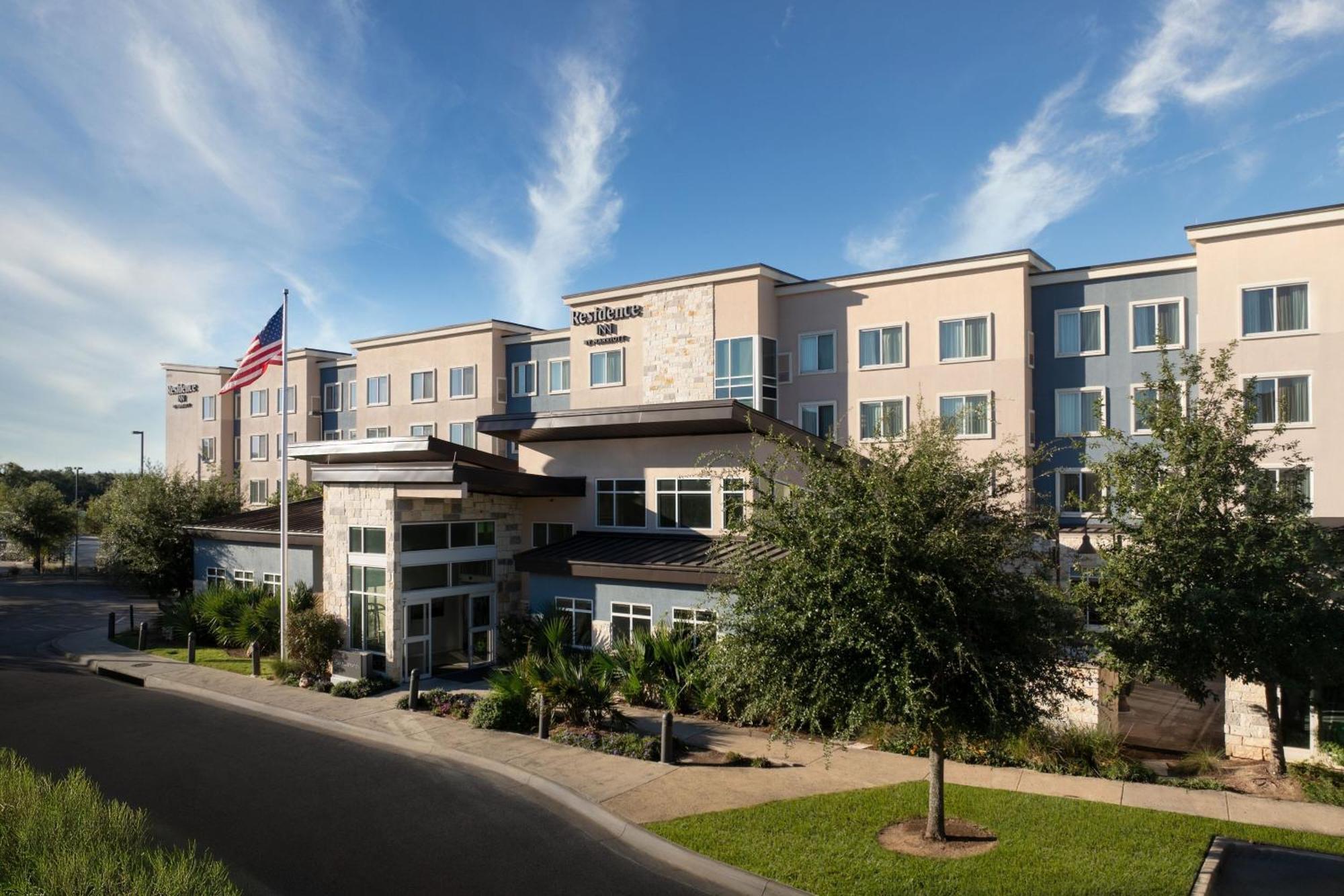 Residence Inn By Marriott Austin Lake Austin/River Place Four Points Exterior foto
